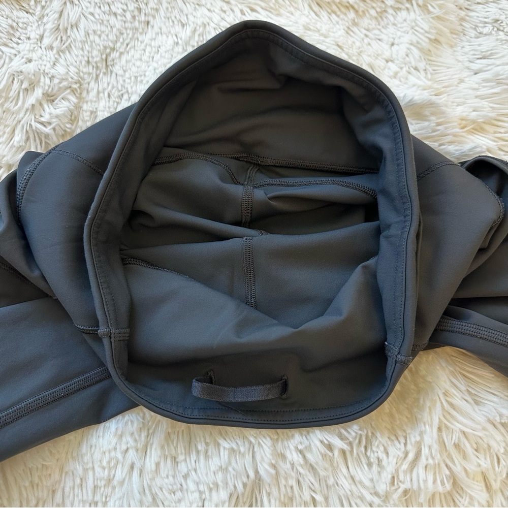 Lululemon Fast & Free Charcoal Gray Crop Leggings Size: 6 - Picture 5 of 6